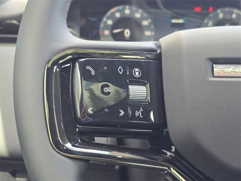 New 2026 Land Rover Range Rover Evoque Dynamic SE image 20