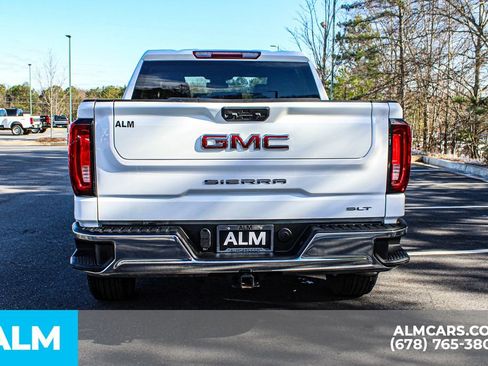 Used 2025 GMC Sierra 1500 SLT image 9