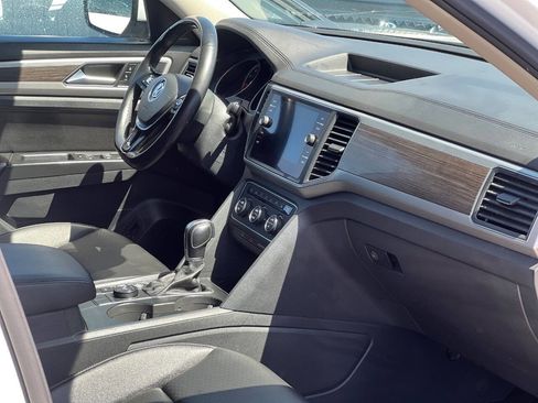 Used 2018 Volkswagen Atlas SE image 18