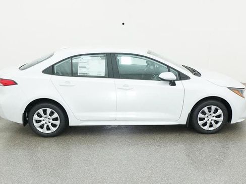 New 2026 Toyota Corolla LE image 11