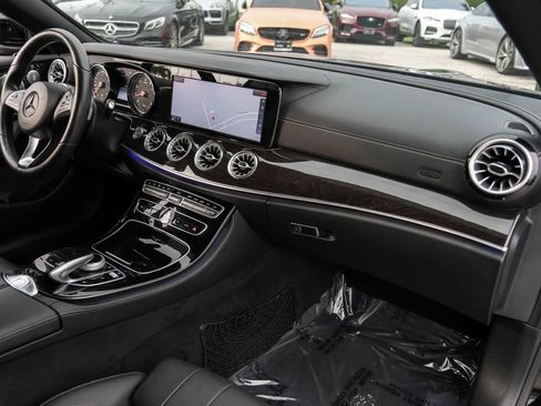 Used 2018 Mercedes-Benz E 400 Cabriolet image 7