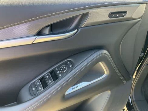 Used 2023 INFINITI QX60 Luxe w/ Vision Package image 13