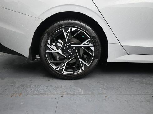 Used 2025 Kia K5 GT-Line w/ GT-Line Premium Package FWD image 10