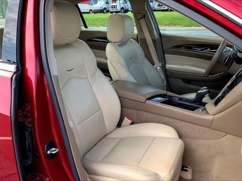Used 2015 Cadillac CTS Luxury RWD image 6