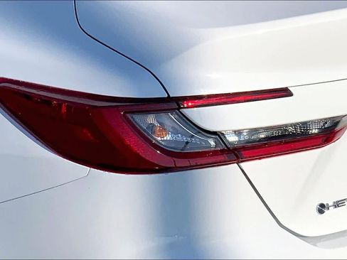 Used 2025 Toyota Camry LE FWD image 29