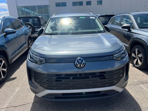 Certified 2025 Volkswagen Tiguan S w/ 18" Wheel Package AWD/4WD image 2