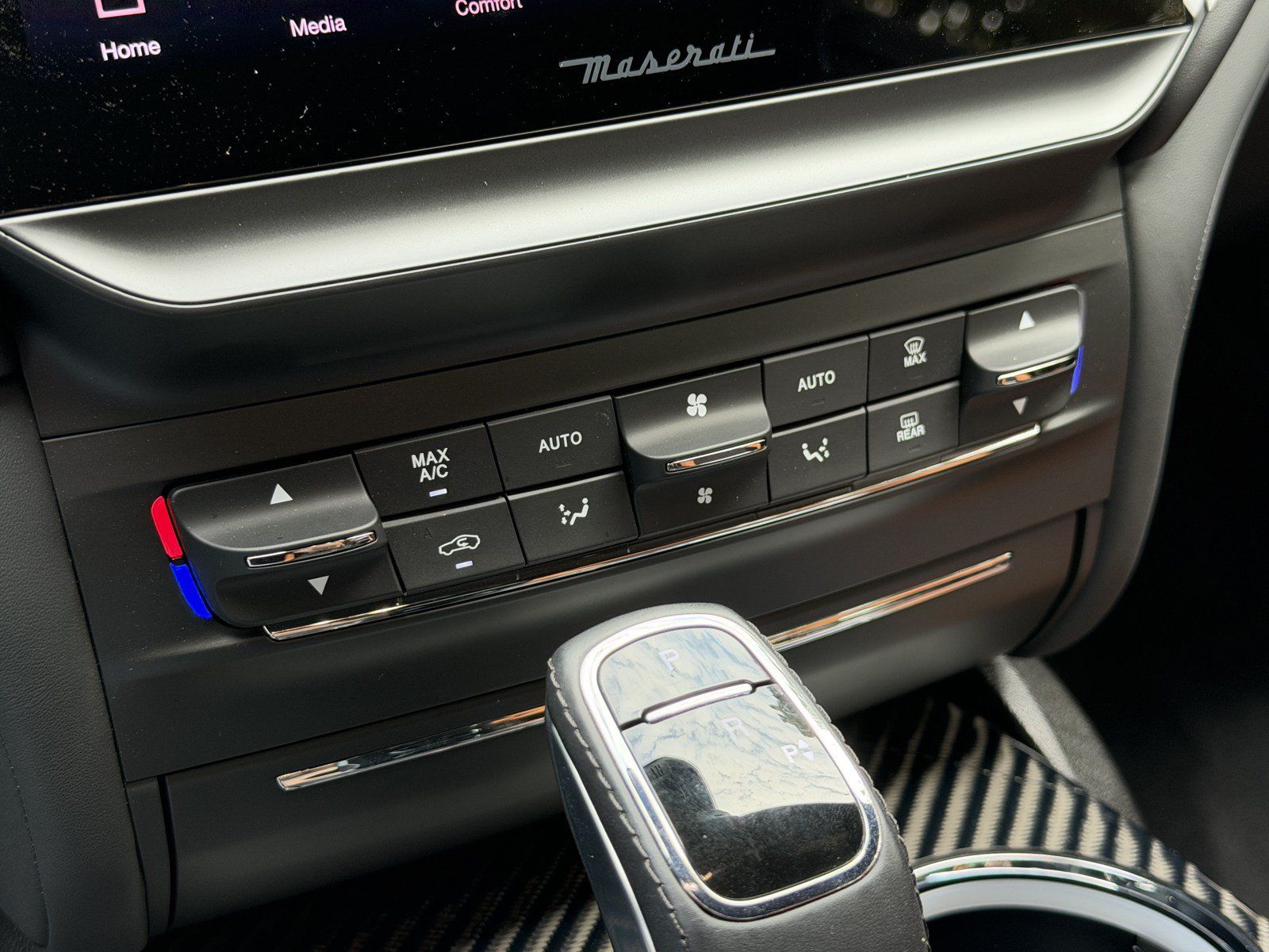 Used 2024 Maserati Ghibli Trofeo RWD image 28