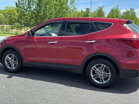 Used 2018 Hyundai Santa Fe Sport AWD/4WD image 10