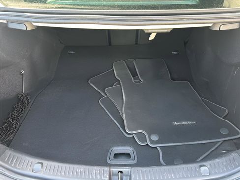 Used 2022 Mercedes-Benz E 350 Sedan image 28