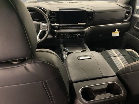 New 2025 Chevrolet Silverado 2500 LTZ w/ LTZ Plus Package image 18