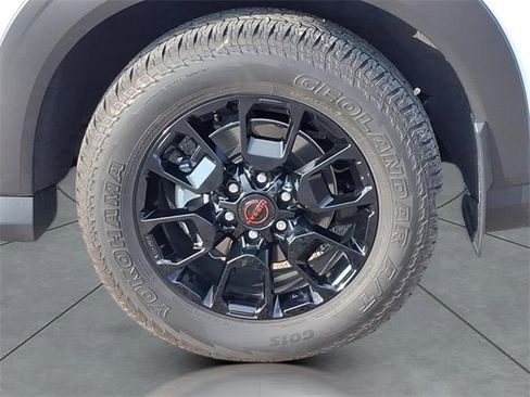 Certified 2025 Nissan Armada PRO-4X w/ Pro-4X Premium Package image 32