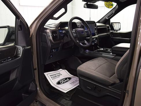 Used 2025 Ford F150 XLT w/ Equipment Group 302A MID AWD/4WD image 15