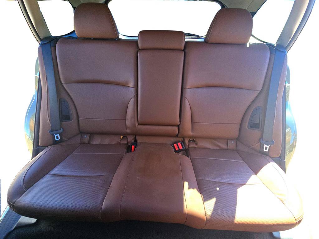 Used 2019 Subaru Outback 3.6R Touring w/ Popular Package #3A AWD/4WD image 15