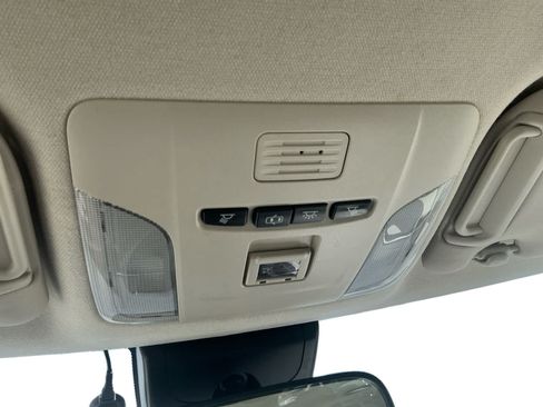 Used 2021 Toyota Corolla LE FWD image 24