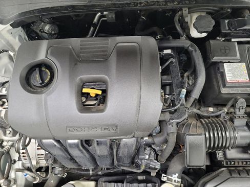 Used 2021 Kia Forte LXS FWD image 30