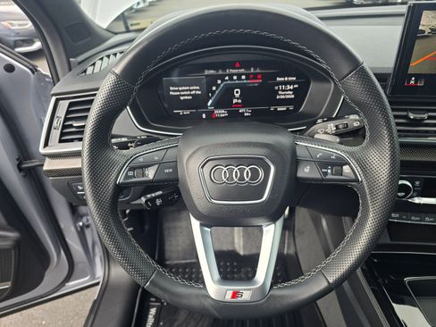 Used 2023 Audi SQ5 Prestige w/ Prestige Package image 14