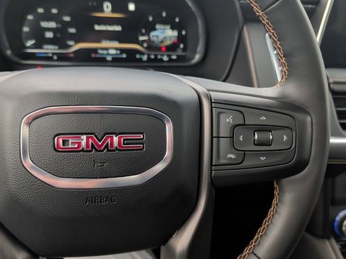 Used 2023 GMC Yukon AT4 w/ AT4 Premium Plus Package image 25