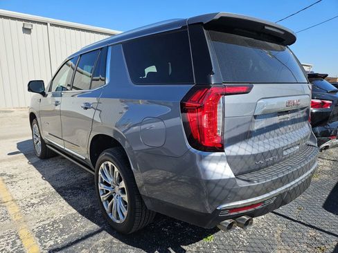 Used 2021 GMC Yukon Denali image 3