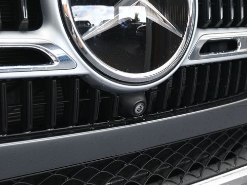 Used 2024 Mercedes-Benz GLE 450 4MATIC image 56