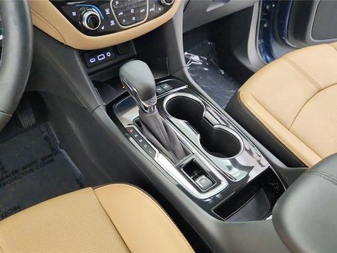 Used 2024 Chevrolet Equinox Premier FWD image 35