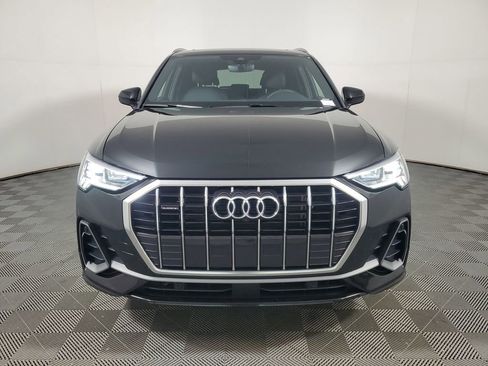 Used 2023 Audi Q3 2.0T Premium Plus w/ Premium Plus Package image 2