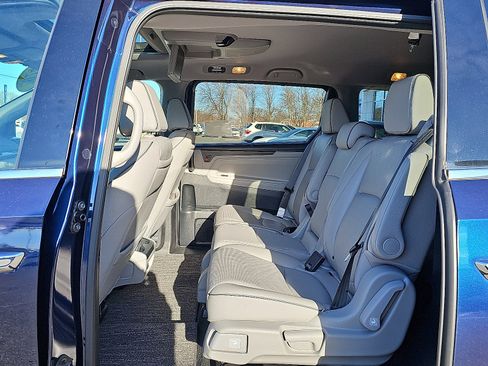 Used 2024 Honda Odyssey Elite image 12