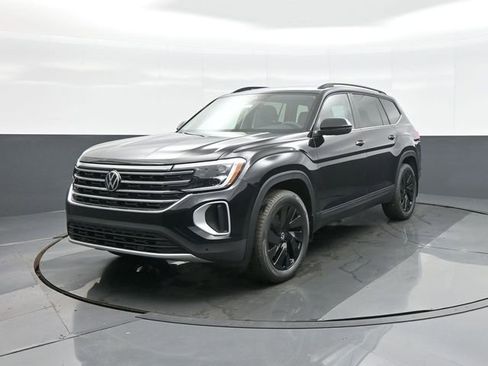 New 2026 Volkswagen Atlas SE AWD/4WD image 3