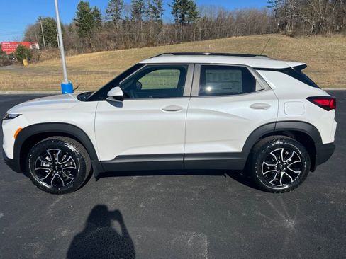 New 2026 Chevrolet TrailBlazer ACTIV w/ Convenience Package image 4