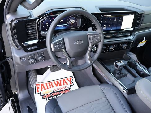 New 2026 Chevrolet Silverado 1500 ZR2 image 27