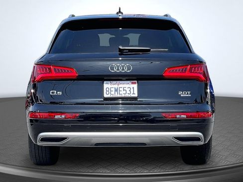 Used 2018 Audi Q5 2.0T Premium AWD/4WD image 4