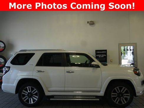 Used 2019 Toyota 4Runner Limited AWD/4WD image 2