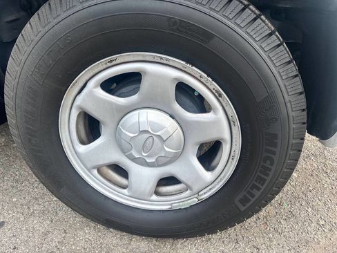 Used 2008 Ford Escape XLS FWD image 11