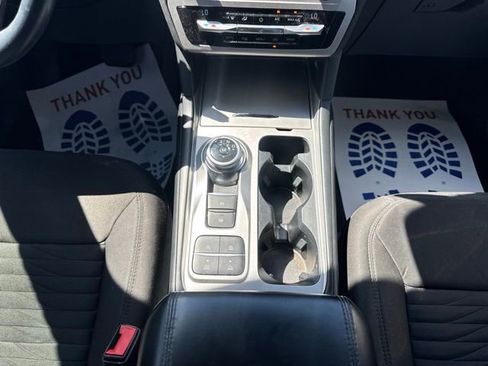 Used 2020 Ford Explorer XLT RWD image 12