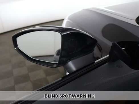 Used 2023 Audi e-tron GT Premium Plus image 6