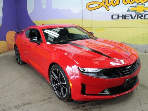 Used 2021 Chevrolet Camaro LT w/ RS Package image 4