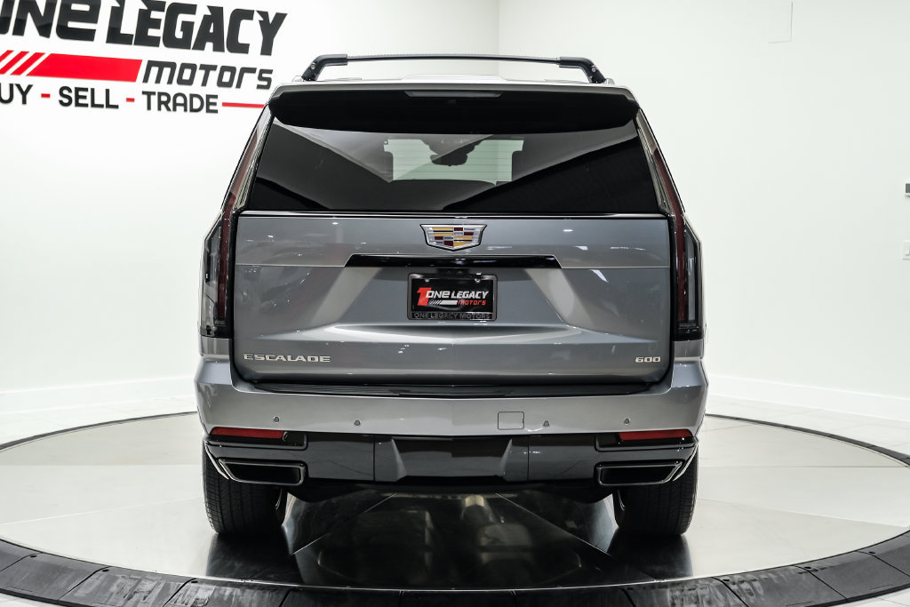 Used 2025 Cadillac Escalade Sport Platinum AWD/4WD image 11