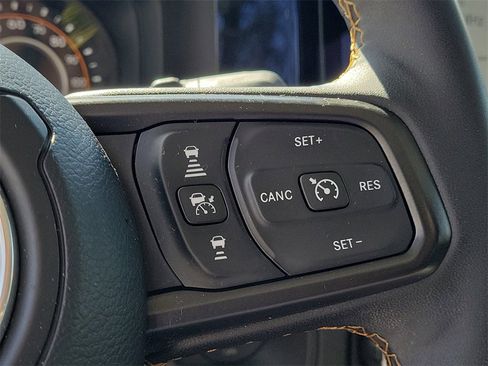 Used 2024 Jeep Wrangler Sport S image 29