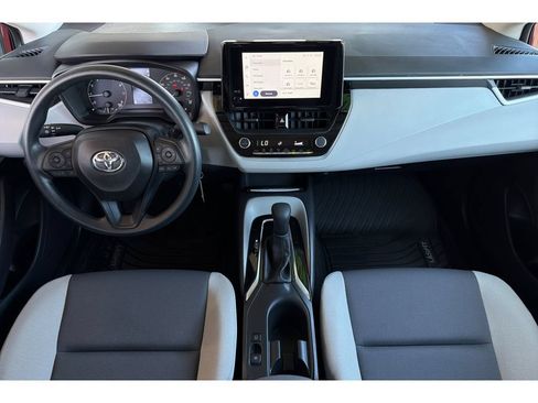 Certified 2025 Toyota Corolla LE FWD image 14