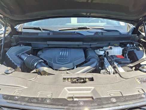 Certified 2024 Chevrolet Traverse RS AWD/4WD image 28