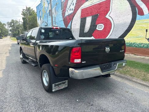 Used 2015 RAM 3500 Tradesman w/ Chrome Appearance Group AWD/4WD image 5