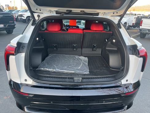 Used 2024 Chevrolet Blazer EV RS image 7