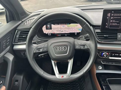 Used 2024 Audi Q5 2.0T Premium Plus AWD/4WD image 18