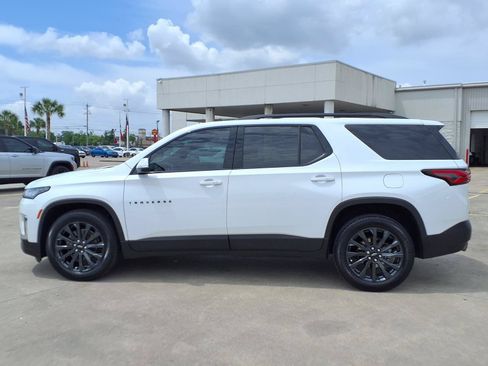 Used 2023 Chevrolet Traverse RS w/ LPO, Roadside Safety Package AWD/4WD image 6