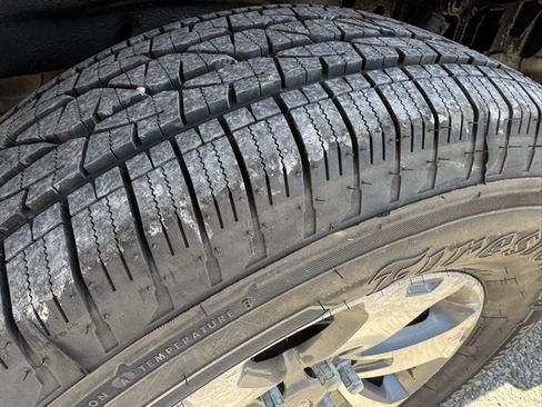 Used 2013 Ford F150 FX4 w/ Luxury Equipment Group image 35