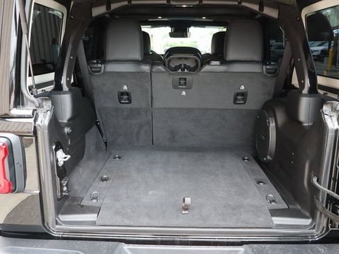 Used 2025 Jeep Wrangler Unlimited Rubicon 392 image 43