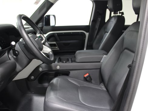 Used 2024 Land Rover Defender 110 S AWD/4WD image 3