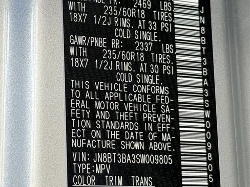 Used 2025 Nissan Rogue SV image 29