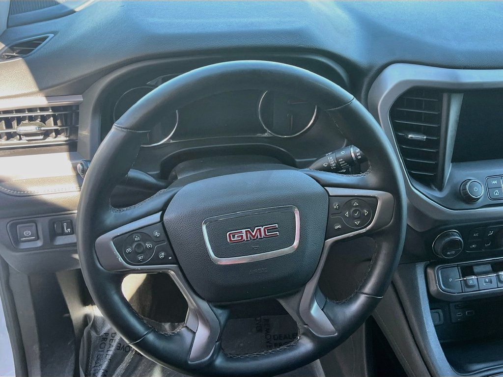 Used 2023 GMC Acadia AT4 w/ Technology Package AWD/4WD image 11