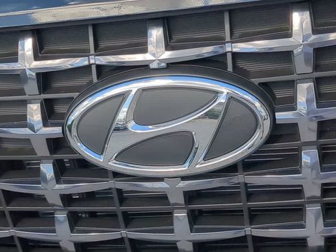 New 2026 Hyundai Venue SEL image 12