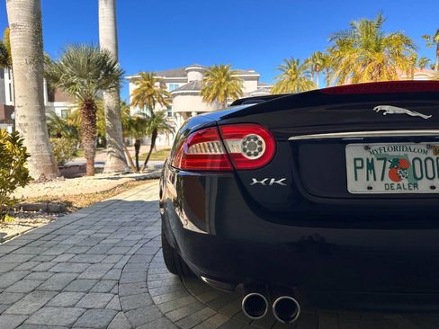 Used 2012 Jaguar XKR R image 33